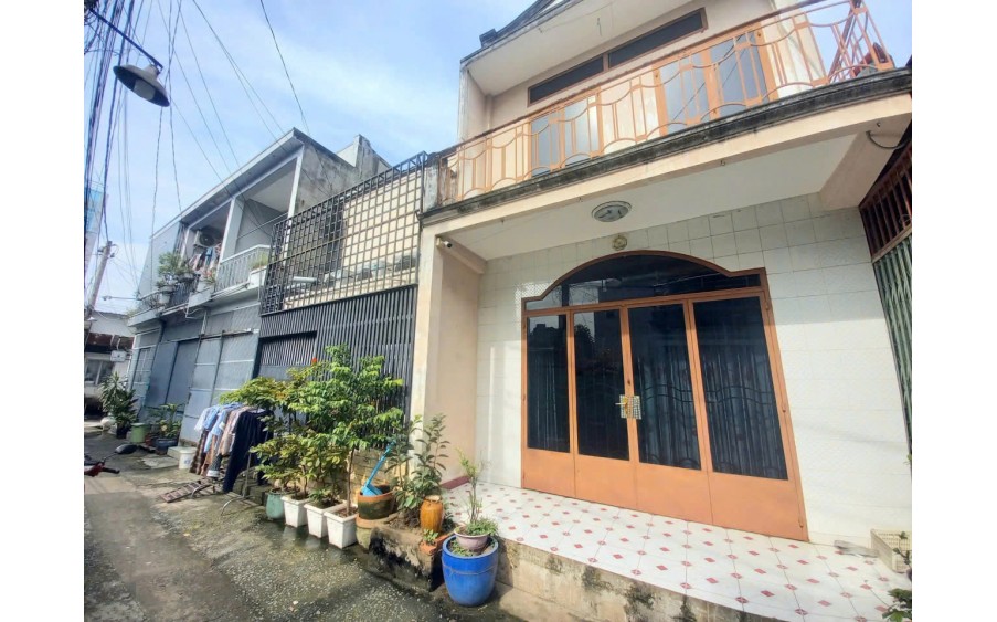 Bán nhà 2 tầng-Hẻm ô tô-77m2 –Rộng 7m-Gần Mt Tây Hòa-PLA-Quận 9.